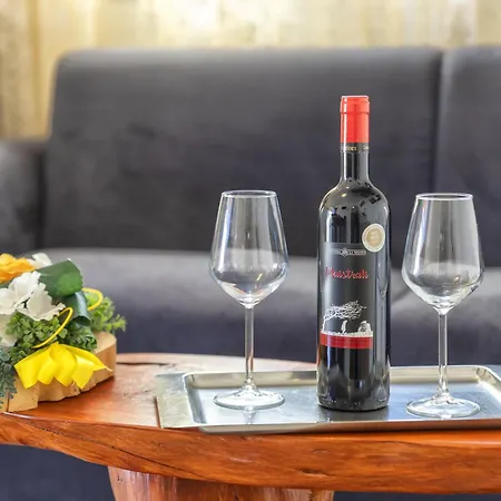 Lu Nibaru Дом отдыха